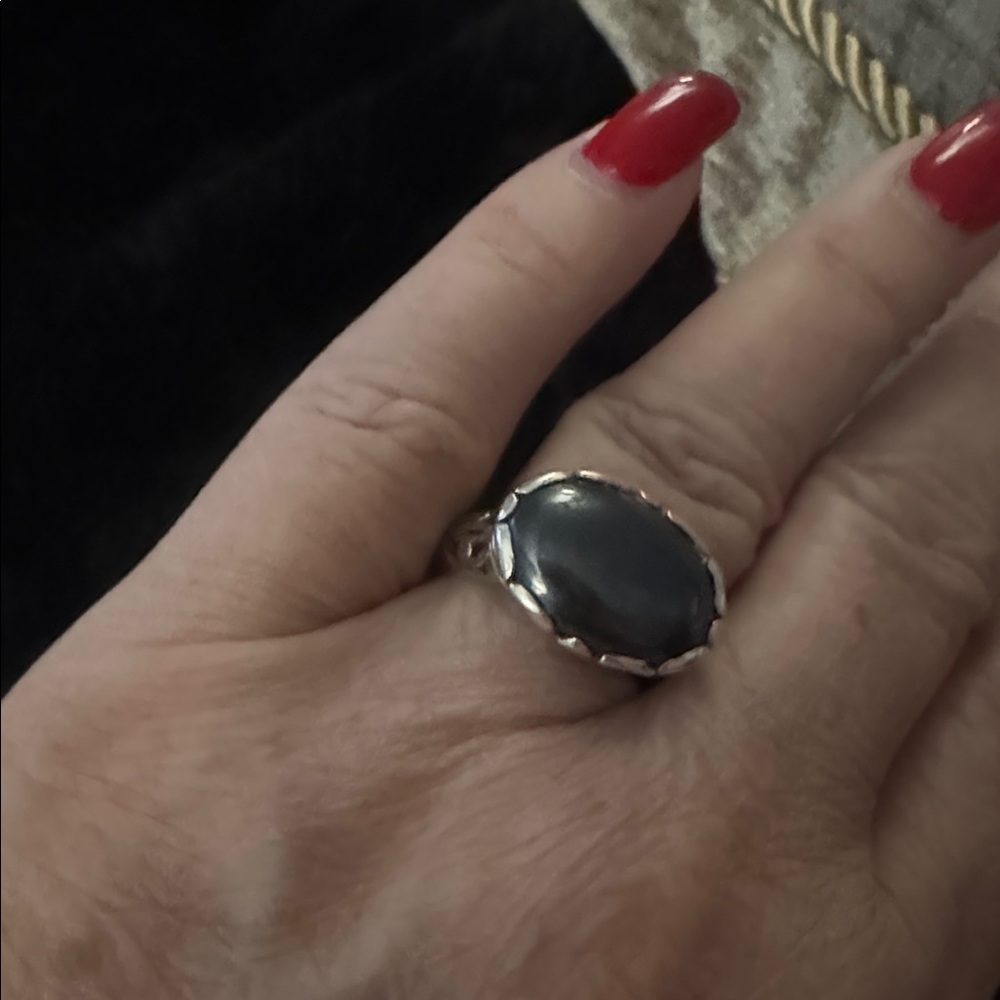 Silpada Elegant Silver and Black Women's Ring
